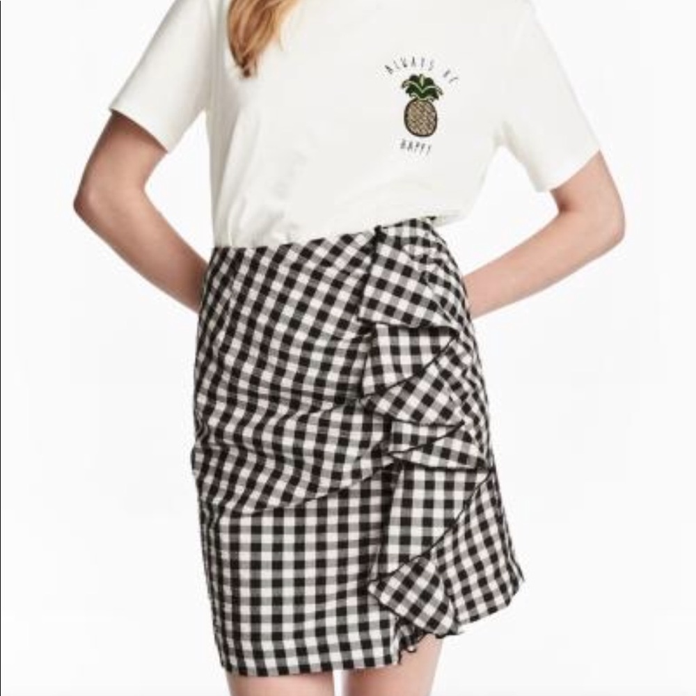 Mini skirt - Picture 2 of 6